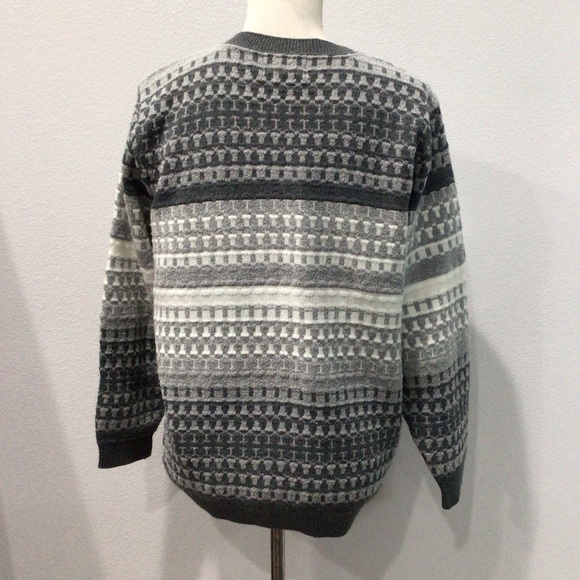 Vintage Alfred Dunner Grey Pattern Button Cardigan - Picture 2 of 4